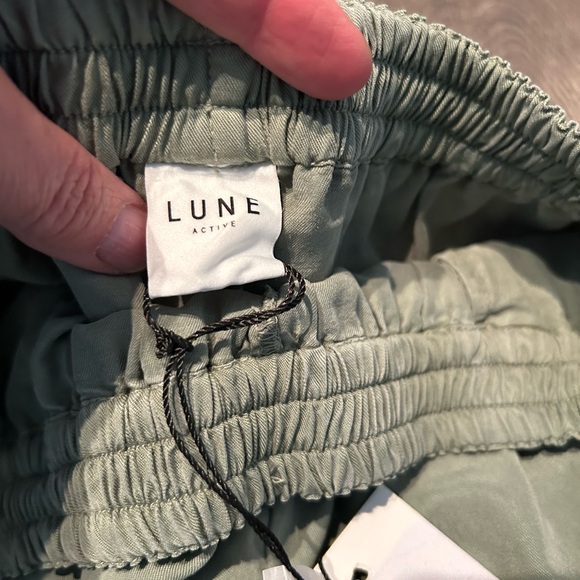 Lune Active Shorts BNWT - Picture 5 of 7